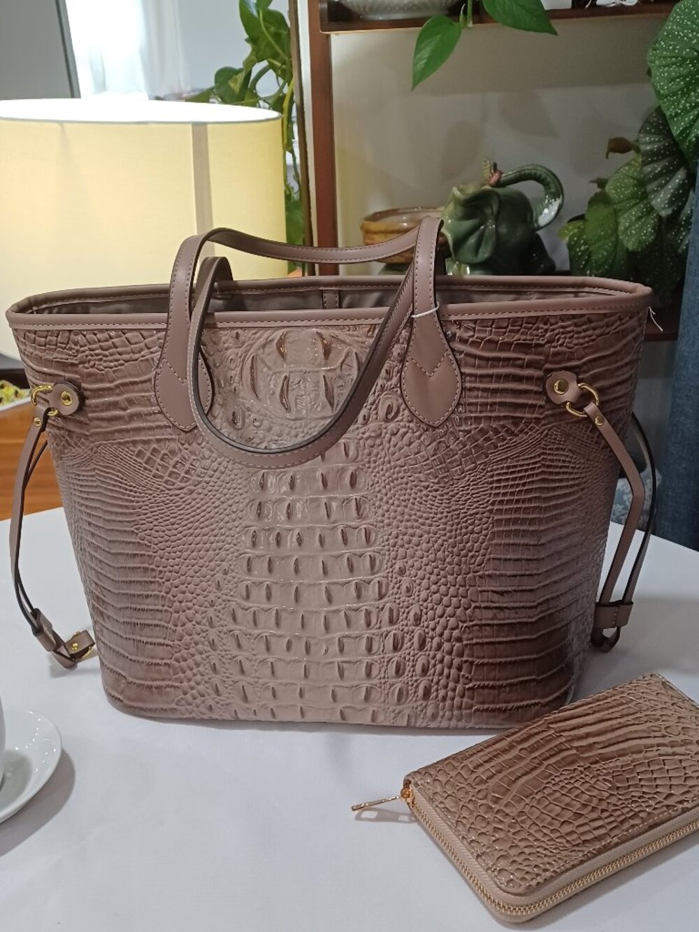Croco Skin Tote Bag Set+Wallet, Designer Inspired | Modern Everyday Carry.